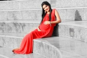 Image of Maternity Photoshoot In Varanasi