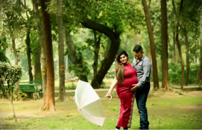 Image of Maternity Photoshoot In Varanasi-5