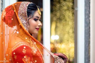 Wedding Photographers in Varanasi-Universe Studio Image Of Wedding Photographers in Varanasi-Universe Studio