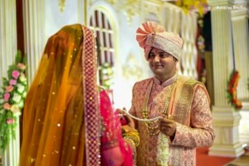 Image Of Wedding Photographers In Varanasi